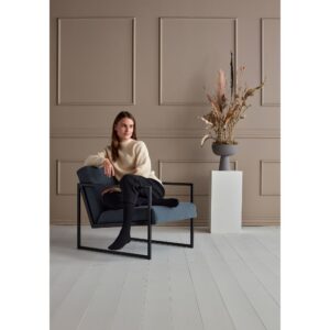 Vikko Stol med armlener Spesialfarge